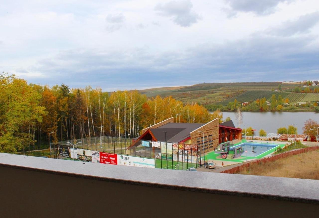 Hostel Parc Fălticeni Kültér fotó
