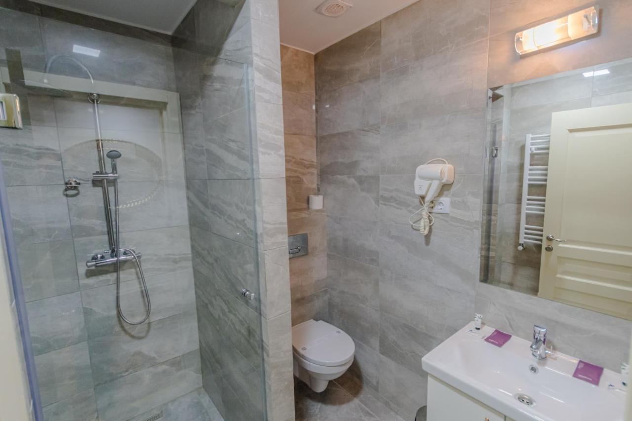 Hostel Parc Fălticeni Kültér fotó